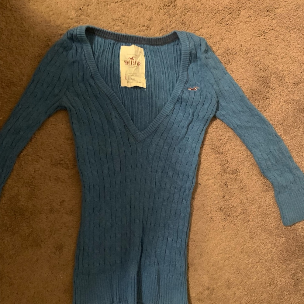 Blue hollister sweater